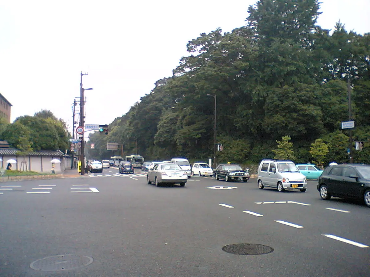Cruce de Karasuma e Imadegawa, en Kioto